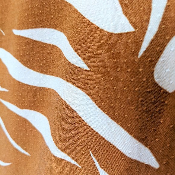 Anthropologie Maeve Windham Animal Print Tunic Top, Cedar, Size Small - Picture 7 of 7